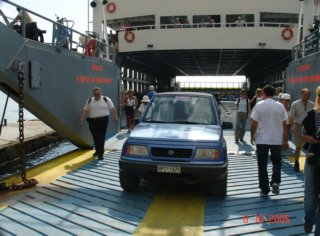 agiaroumeliferry.jpg